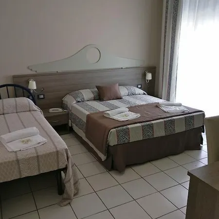 I Pini 3* Lido di Pomposa